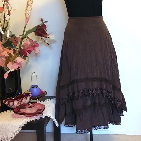 NWT Women Brown 3-Layers of Tiered Ruffle Lace Design Midi Skirt L 12 - Picture 4 of 12